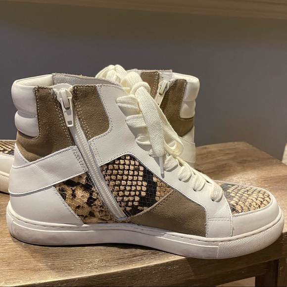 Matisse Toss Up High Top Sneaker - Picture 6 of 7